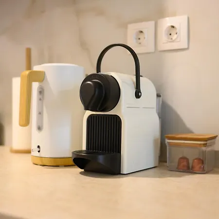 Petite With Patio At Garitsa!